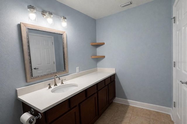 6817 CHARLOTTE HARBOR WAY, Tampa, FL 33625