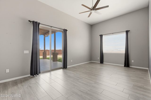 3335 E Canyoneer Drive, Vail, AZ 85641