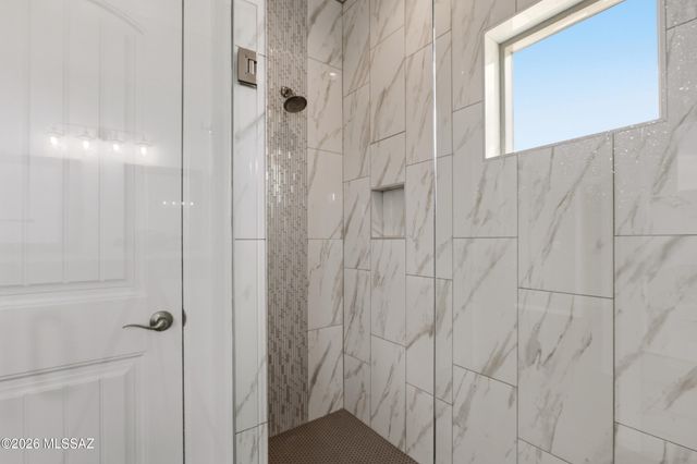 3335 E Canyoneer Drive, Vail, AZ 85641