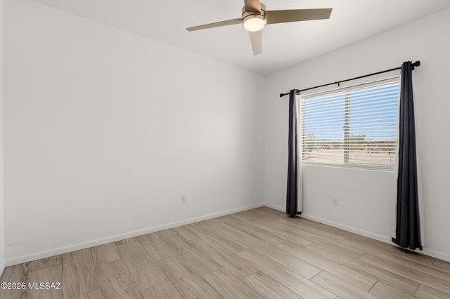 3335 E Canyoneer Drive, Vail, AZ 85641