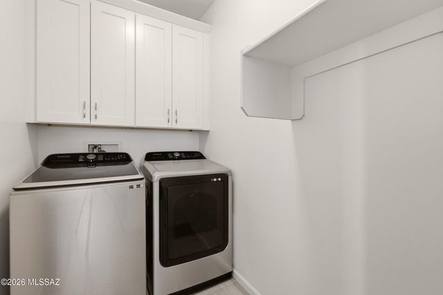 3335 E Canyoneer Drive, Vail, AZ 85641
