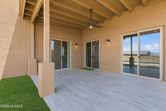 3335 E Canyoneer Drive, Vail, AZ 85641