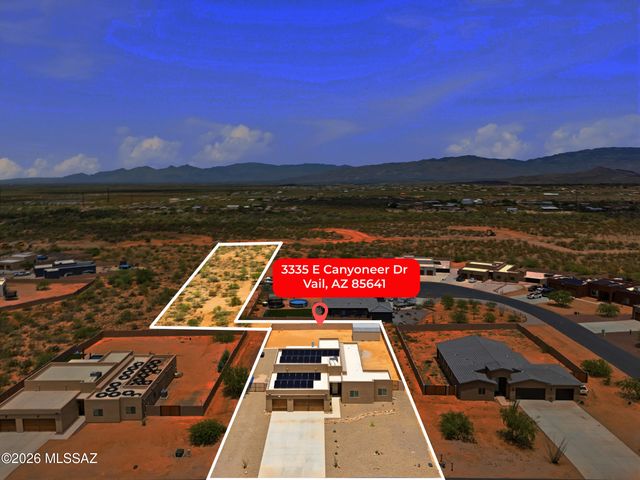 3335 E Canyoneer Drive, Vail, AZ 85641