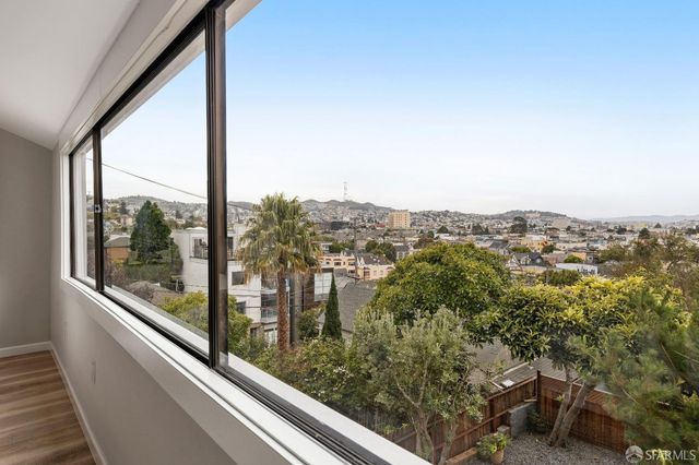 90 Peralta Avenue, San Francisco, CA 94110