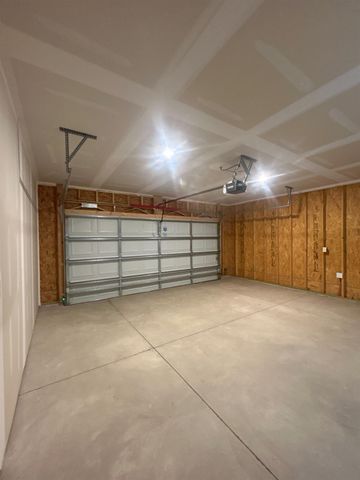 12823 E Blake St, Wichita, KS 67230