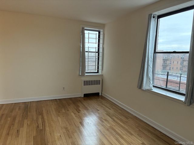 75-20 113th Street 6M, Forest Hills, NY 11375