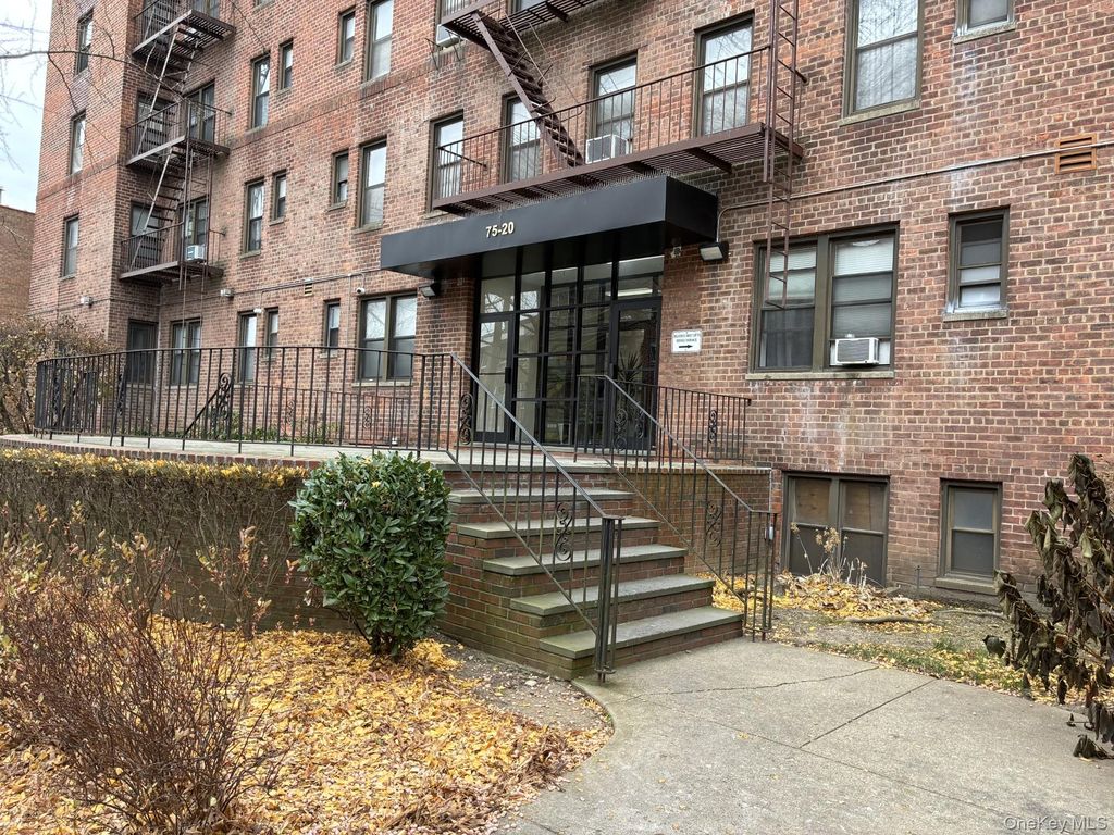 75-20 113th Street 6M, Forest Hills, NY 11375