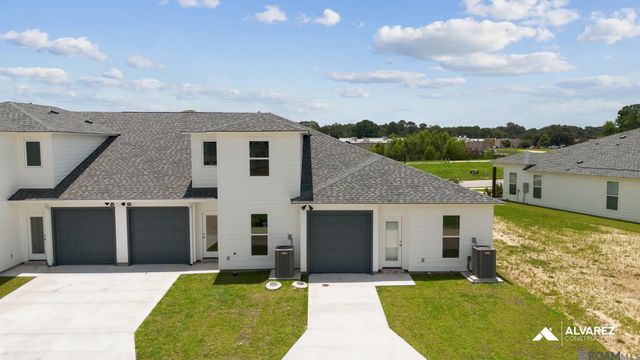 5639 Emmie Dr, Zachary, LA 70791