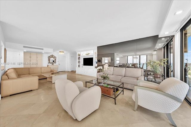 9801 Collins Ave 11A, Bal Harbour, FL 33154