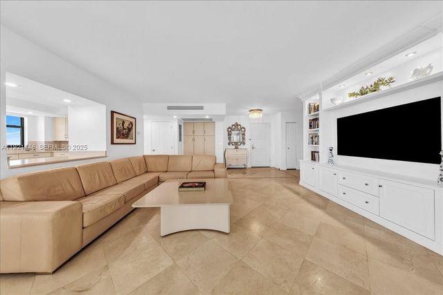 9801 Collins Ave 11A, Bal Harbour, FL 33154