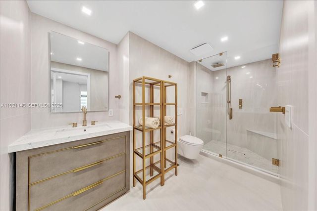 9801 Collins Ave 11A, Bal Harbour, FL 33154