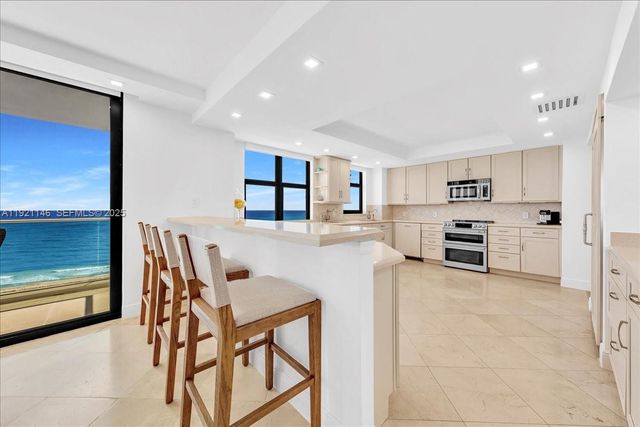 9801 Collins Ave 11A, Bal Harbour, FL 33154