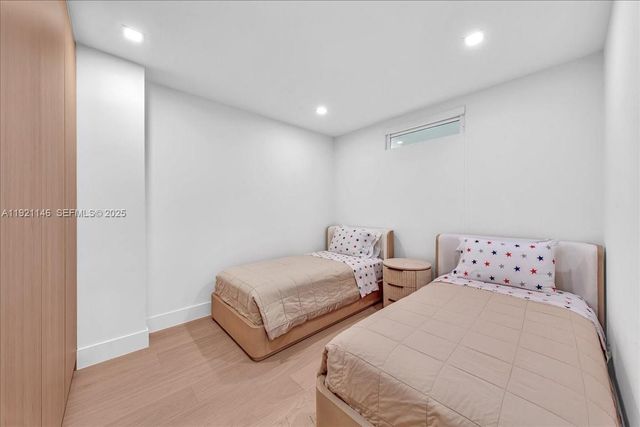 9801 Collins Ave 11A, Bal Harbour, FL 33154