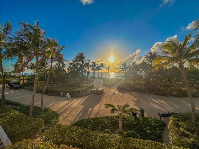 9801 Collins Ave 11A, Bal Harbour, FL 33154