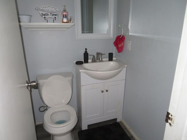 1228 MEADOWBROOK Drive, Kokomo, IN 46902