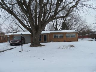 1228 MEADOWBROOK Drive, Kokomo, IN 46902