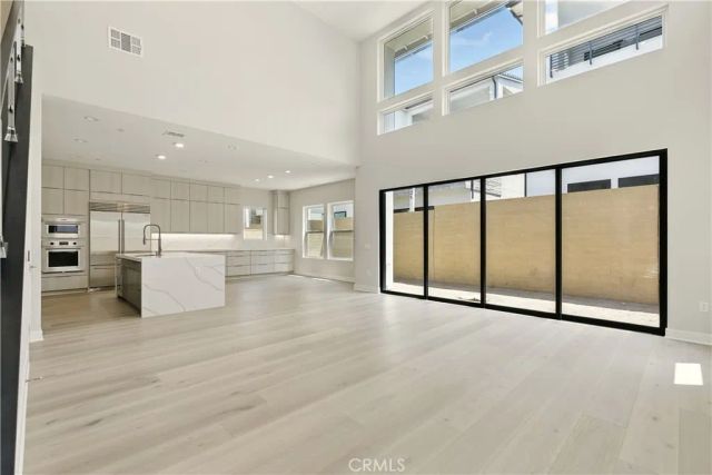 133 Apron, Irvine, CA 92618