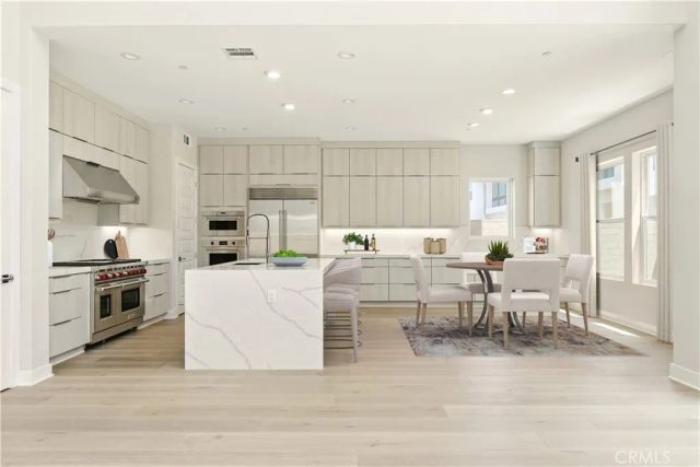133 Apron, Irvine, CA 92618
