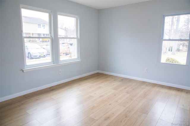 1 A Jamestown Court, Ridge, NY 11961