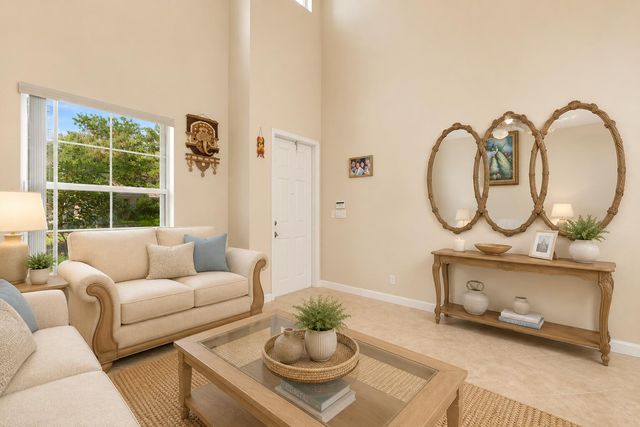 168 Belle Grove Lane, West Palm Beach, FL 33411