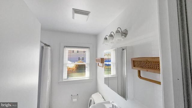 13 NANTICOKE RD, Cambridge, MD 21613