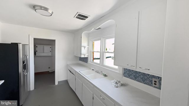 13 NANTICOKE RD, Cambridge, MD 21613