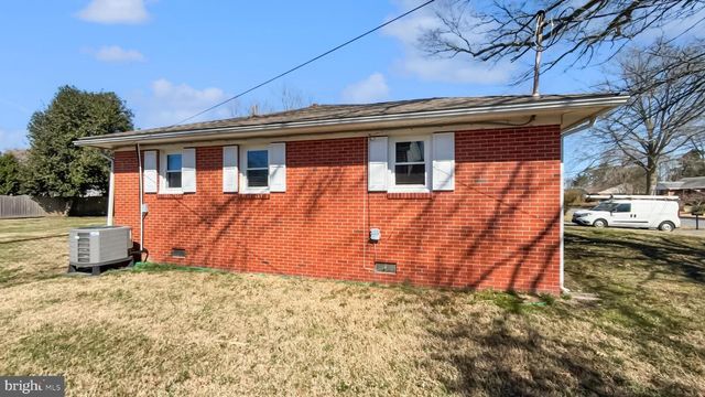 13 NANTICOKE RD, Cambridge, MD 21613
