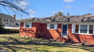 13 NANTICOKE RD, Cambridge, MD 21613