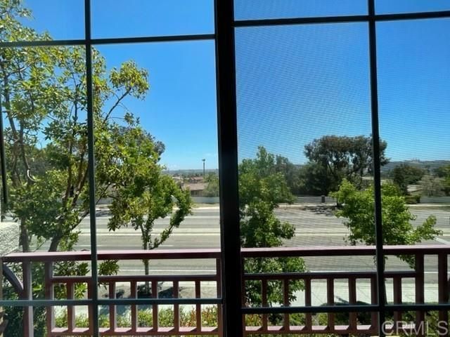 12372 Carmel Country Road 203, San Diego, CA 92130