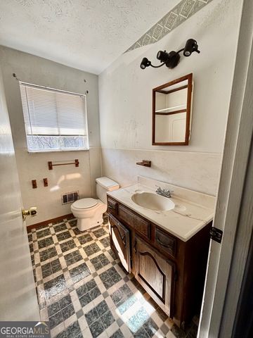 266 Ridge Trail, Riverdale, GA 30274