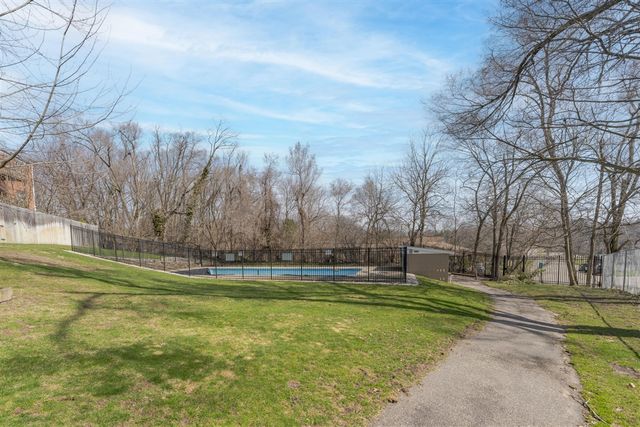 721 Whitcomb Street A, Kalamazoo, MI 49008