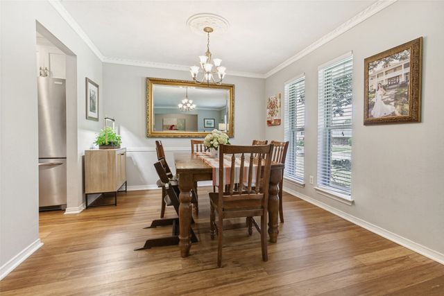 9358 Heatherdale Drive, Dallas, TX 75243