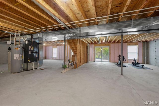 4 Ashley Lane, Hawk Point, MO 63349