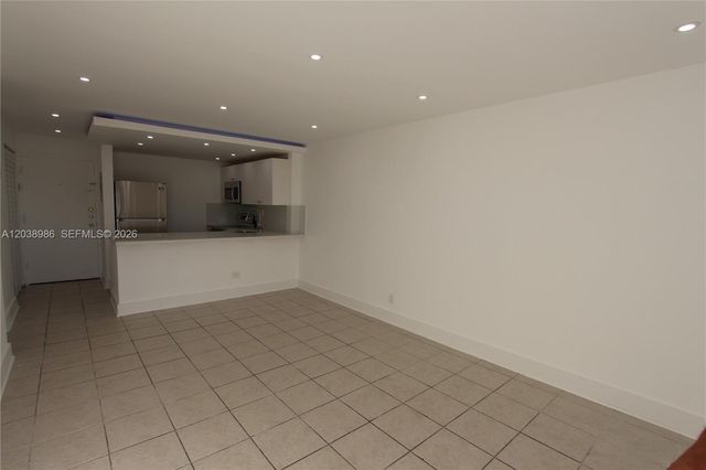 801 NW 47th Avenue 614W, Miami, FL 33126