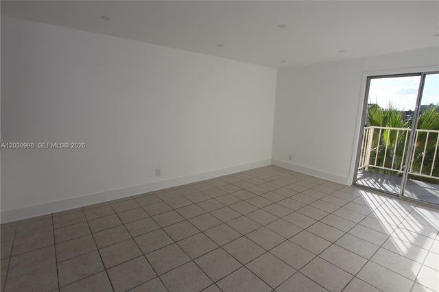 801 NW 47th Avenue 614W, Miami, FL 33126