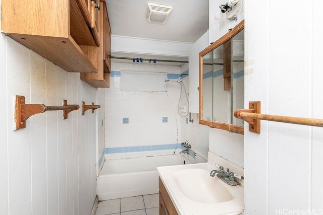 426 Ulupaina Street C, Kailua, HI 96734