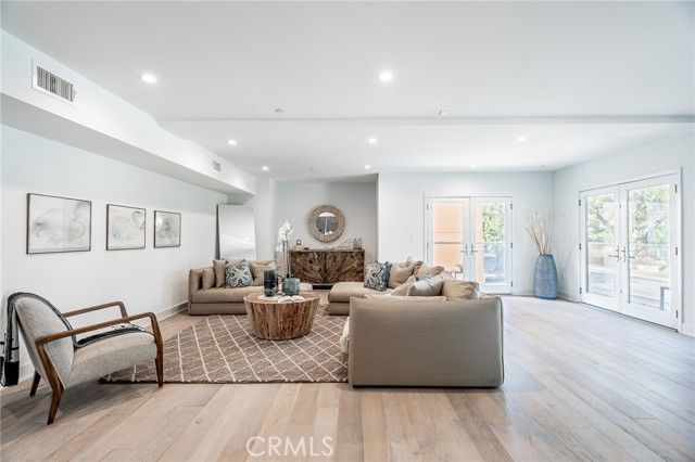 137 S Wilson Avenue 110, Pasadena, CA 91106