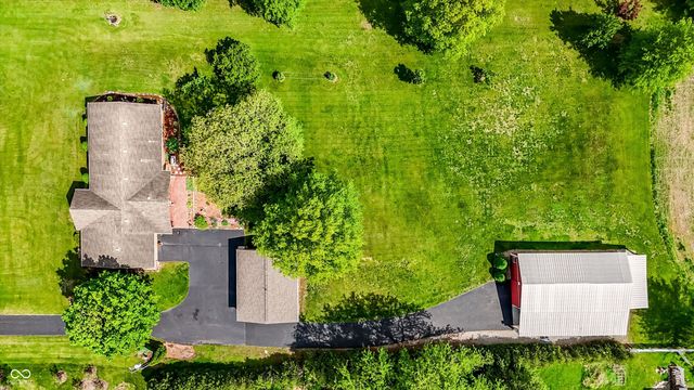 8175 S Mitthoeffer Road, Indianapolis, IN 46259