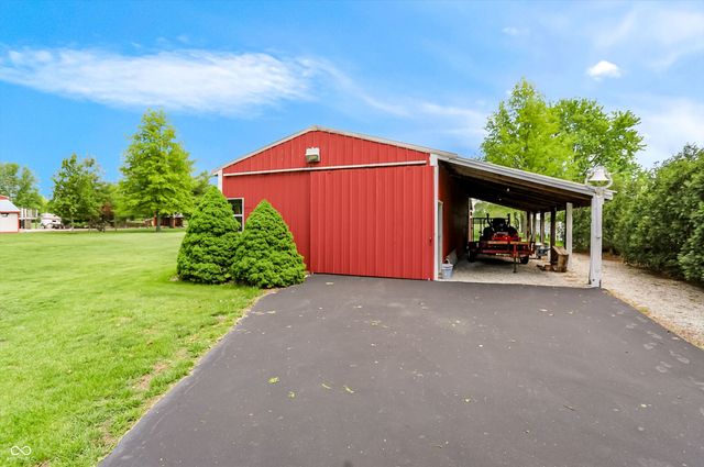 8175 S Mitthoeffer Road, Indianapolis, IN 46259