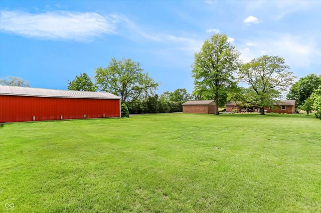 8175 S Mitthoeffer Road, Indianapolis, IN 46259
