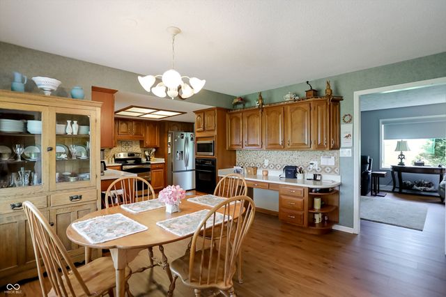 8175 S Mitthoeffer Road, Indianapolis, IN 46259