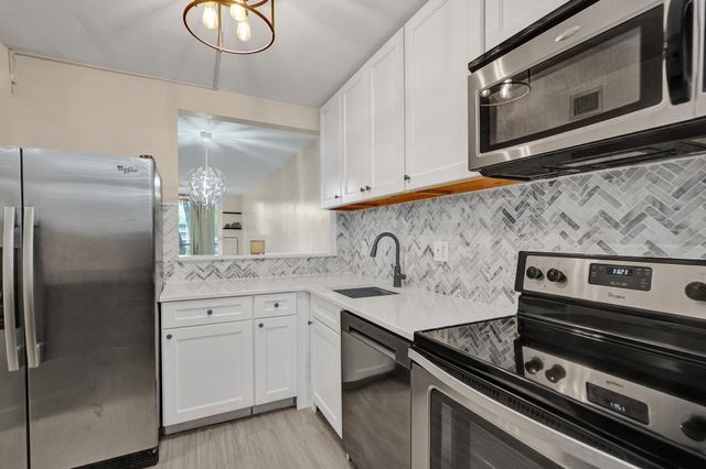 5300 NE 24th Terrace 201 C, Fort Lauderdale, FL 33308