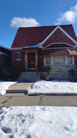 8351 S Dante Avenue, Chicago, IL 60619