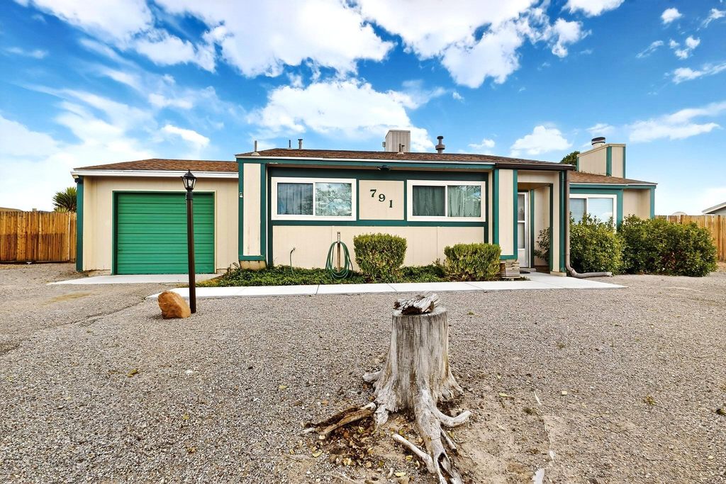 791 Archibeque Avenue SE, Rio Rancho, NM 87124