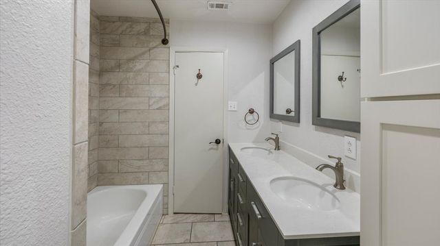 4713 Driskell Boulevard, Fort Worth, TX 76107