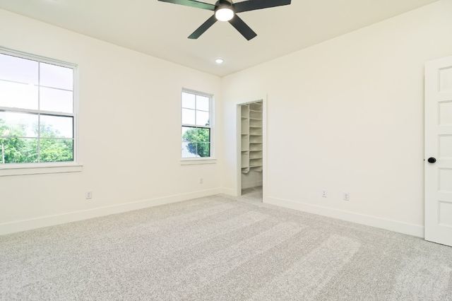 12 McDole Lane, Bella Vista, AR 72715