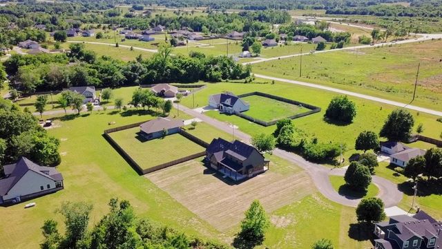 12 McDole Lane, Bella Vista, AR 72715