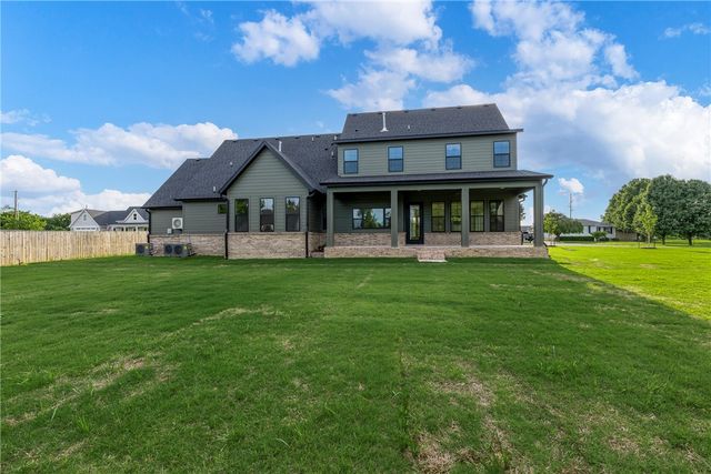 12 McDole Lane, Bella Vista, AR 72715