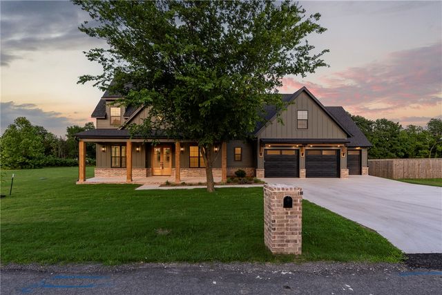 12 McDole Lane, Bella Vista, AR 72715