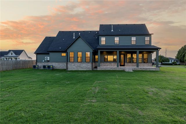 12 McDole Lane, Bella Vista, AR 72715